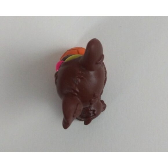 The Ugglys Pet Shop Series 1 Smelliest Brown Stenchy French Bulldog - Picture 5 of 6